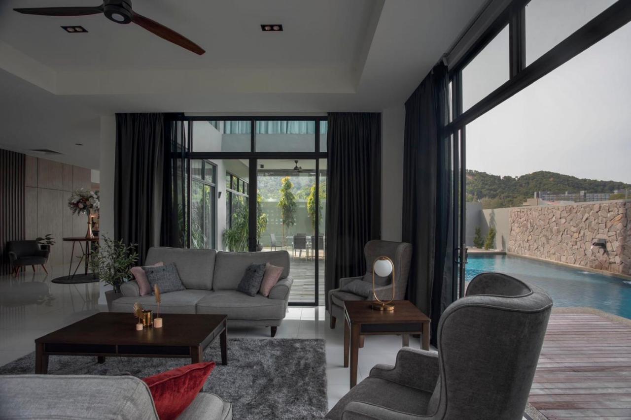 Lavanya H Villa 12A Luxury Bungalow With Private Swimming Pool H 豪华泳池别墅 Pantai Cenang  Eksteriør billede